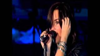 Demi Lovato live at Wembley Arena 2\/4