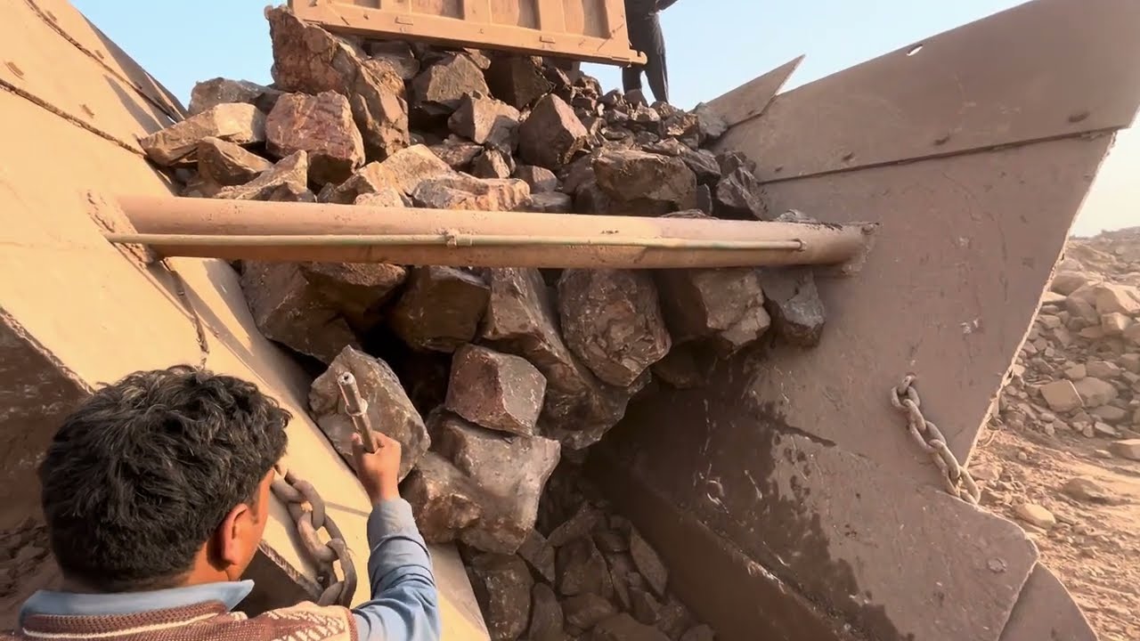 👹CRUSHING THE COMPETITION: The Most Powerful Hard Rock Crushers!#asmrsounds #stonecrusher