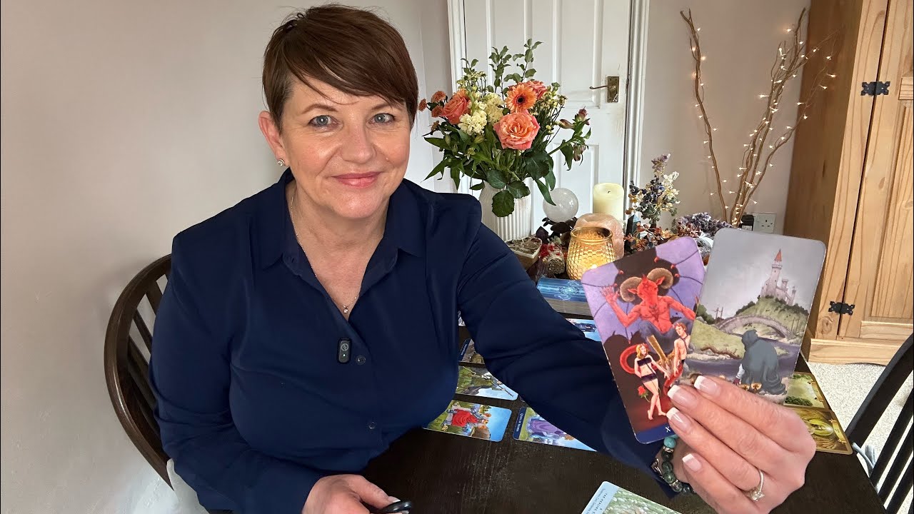 👉Таро Козерог ♑️ | Послание на предстоящую неделю | «Время карт на столе»