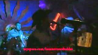 EL CAJONCITO LOS NUEVOS REBELDES 2010 EN VIVO.mpg.flv