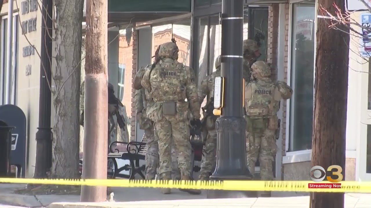 Hatboro man taken into custody after 14 hour standoff with police - YouTube