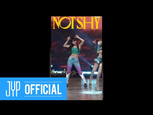 ITZY "Not Shy" #YUNA @LIVE PREMIERE