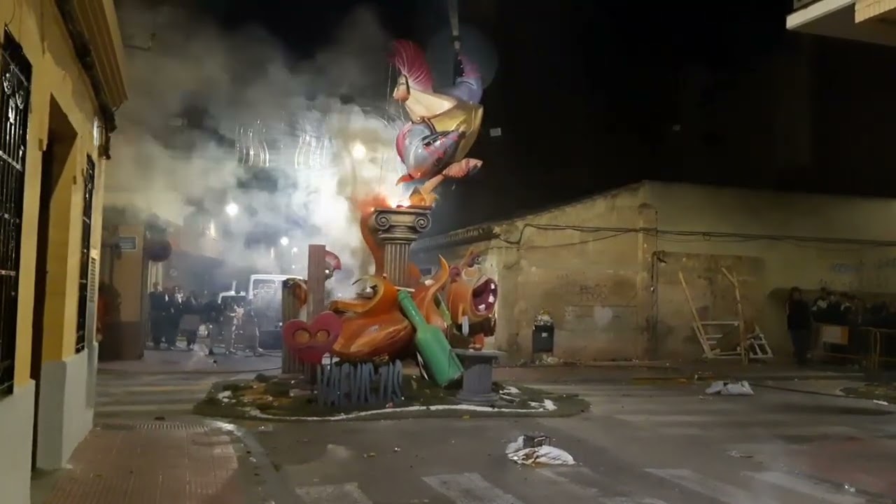 LA CREMÀ - Falles 2023