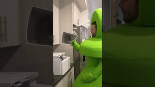 A day in the life of the Green Pawn 😏
