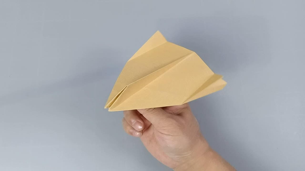 回旋纸飞机教程，扔出去还能飞回来 - YouTube