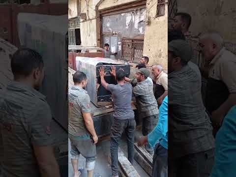 شوف كام واحد علشان بس يحركو الخزنه مصنع فوستيل للخزائن الحديديه رقم 1 في صناعة الخزن الحديدية