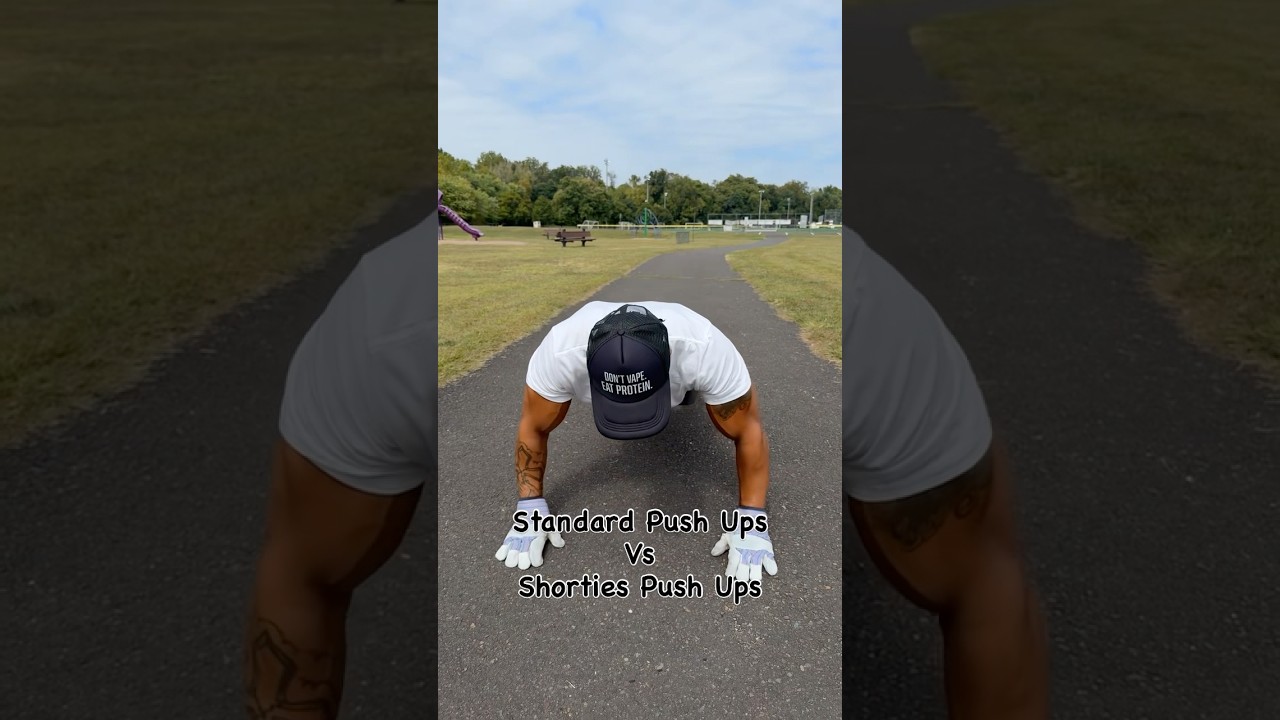 Стандартные отжимания и короткие отжимания. 