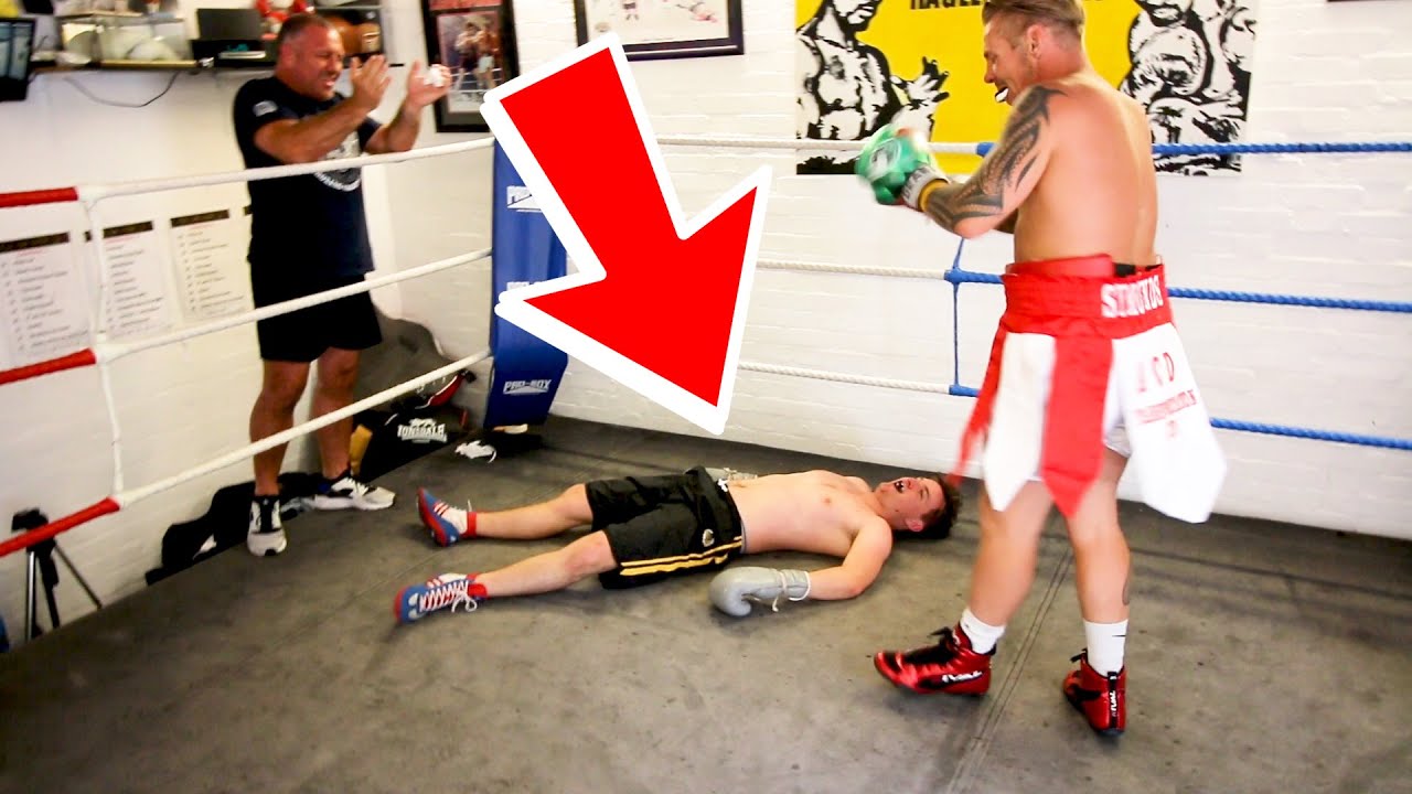 I Fought A Professional Boxer - With No Training - YouTube