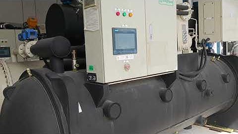 Industrial Centrifuge in Action | High-Speed Dehydration & Precision Balance Test