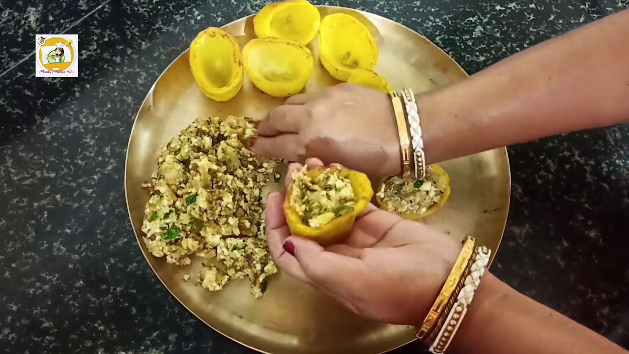 Pur Bhora Aloor Dum / Stuffed potato with gravy 