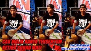menit [3:35] sound mati, cak malik kaget dan tersenyum..