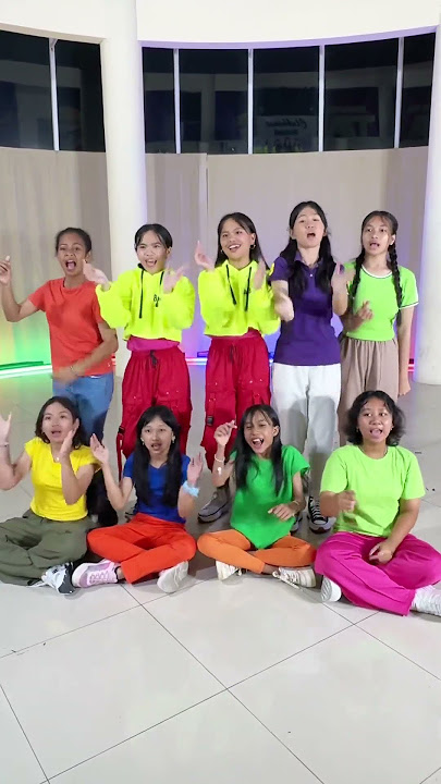 Dua Jadi Satu Belah Hati Aku Dance