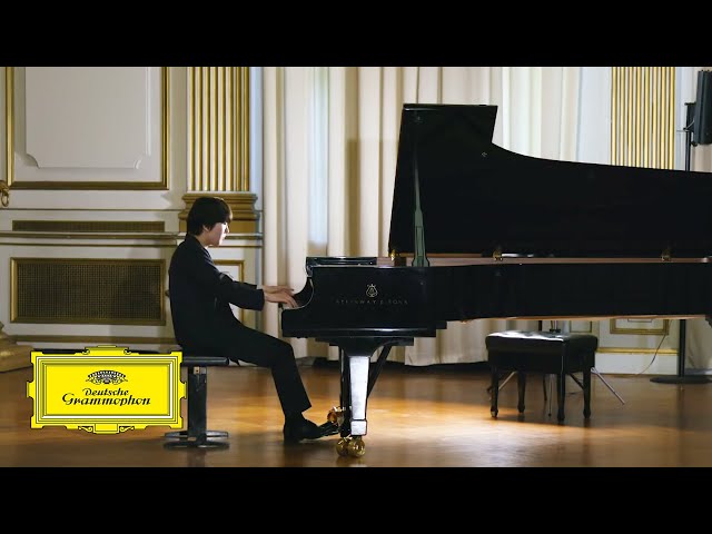 Debussy - Children's Corner : Golliwog's Cake-Walk : Philippe Cassard, piano