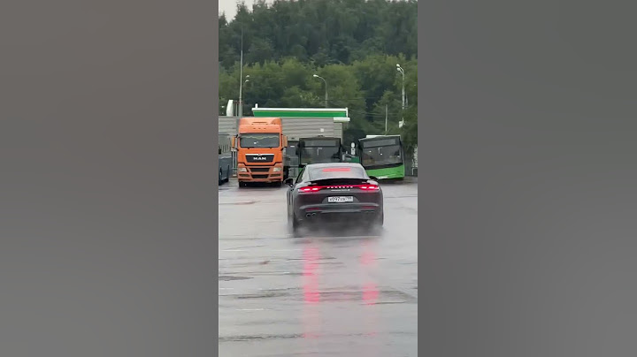 Porsche Panamera Turbo S drift 💯