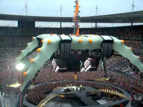 U2 - No Line On The Horizon (live, Paris - 11.7.2009)