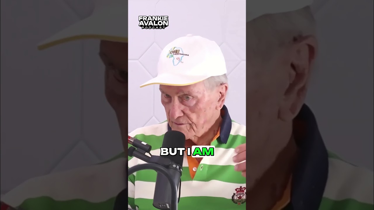 “Is Pat Boone Really Related to Daniel Boone? 🤯”