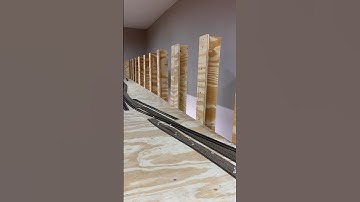 2’x24’ Switching Layout: Backdrop supports mounted. Cool to think track could be put down soon! 🤠