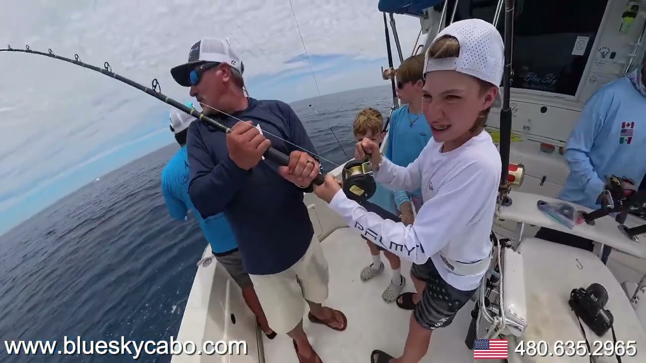 Little Fisherman vs Tuna! Amazing Catch in Cabo with Blue Sky Crew