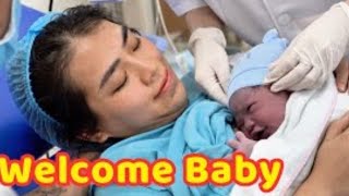 Natural Home Birth | Water Birth| birth vlog 2025| emotional 😭 giving birth