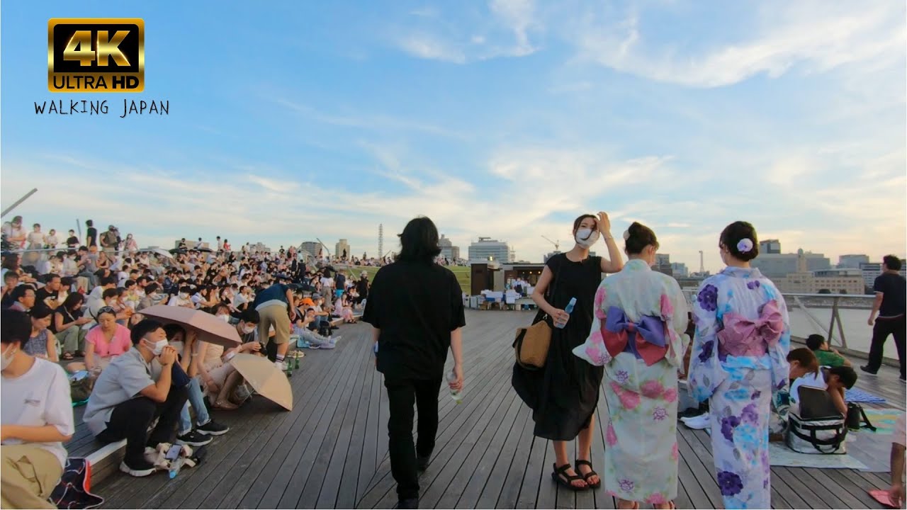 みなとみらいスマートフェスティバル2022 花火前の会場周辺を散歩