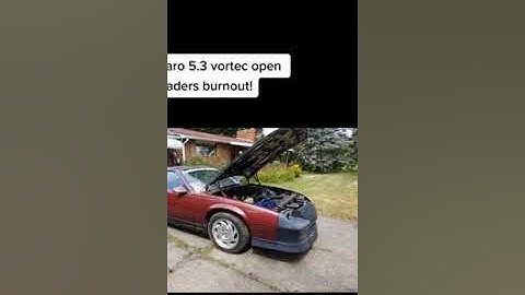 86 3rd gen iroc camaro with a 5.3 and open headers burnout in the driveway on the 4th of july