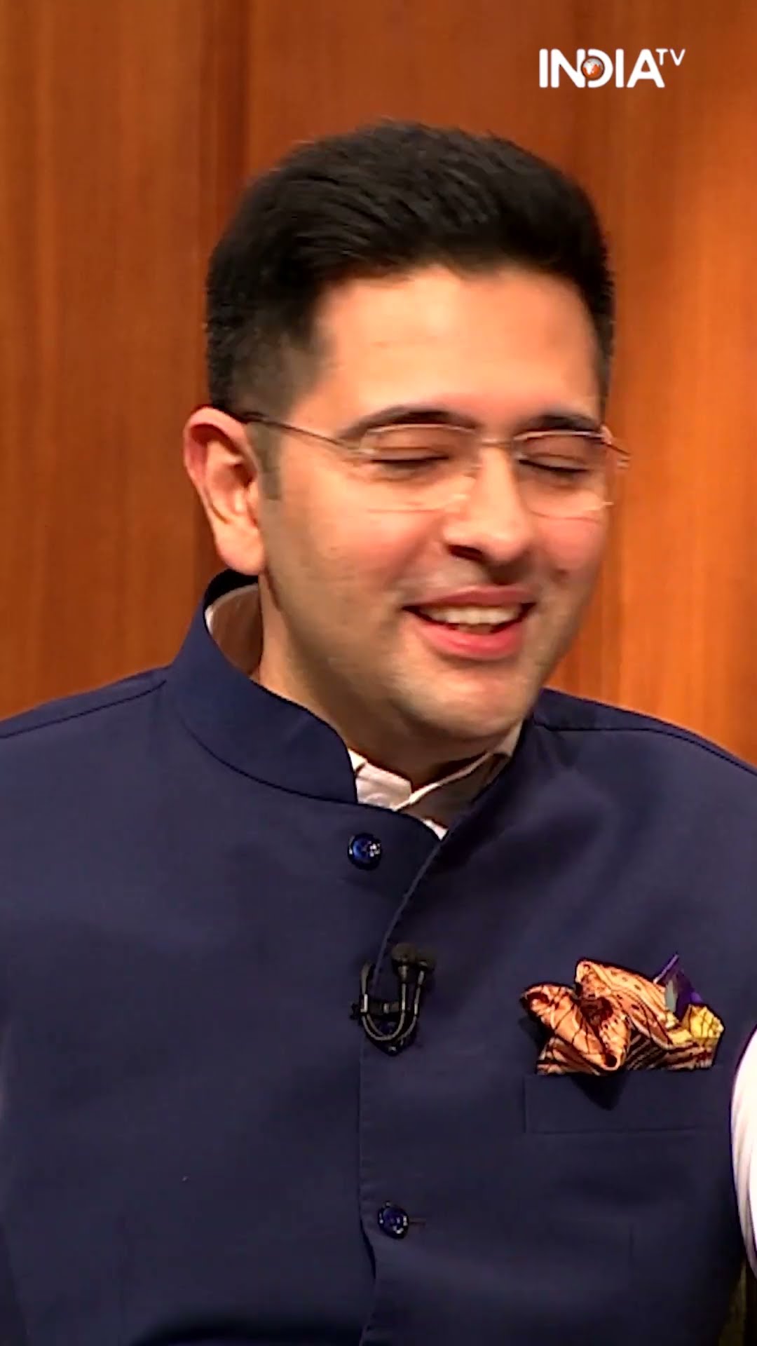 #raghavchadha #annahazare के साथ धरने पर क्यों बैठे? #parineetichopra #aapkiadalat #rajatsharma