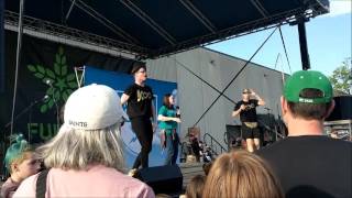 Koo Koo Kanga Roo - Pop See Ko Live In Minneapolis 5617