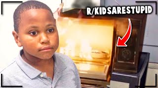 r/kidsarestupid | he put his PHONE in the MICROWAVE on livestream