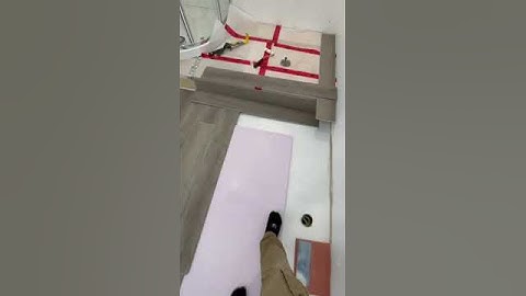 Insul-armor squeaks on painted finished concrete floor