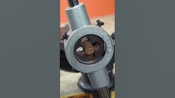 Rust removing with Tap and die set