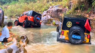 Challenge between American cars and Chinese cars | Jeep Wrangler Rubicon3.6L V6 vs BAIC BJ40 2.3T