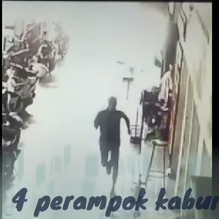 DETIK-DETIK 4 PERAMPOK EMAS KABUR DI PASAR SIMPANG LIMUN TEREKAM CCTV