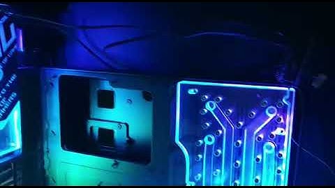 Corsair Obsidian 1000D with Custom Distro Plate