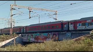 22880 tirupati main bhubaneswar weekly sf exp with santragachi wap-7