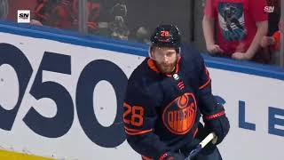 Connor Brown of the Edmonton Oilers scores last minute goal against the Buffalo Sabres 21-03-2024