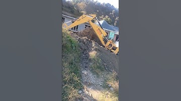 MANITOU STRUGGLING TO CLIMB SHARP RAMP