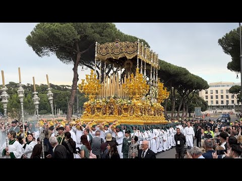 Pontificia y Real Archicofradía del Dulce Nombre de Jesús Nazareno del Paso y María Santísima de la Esperanza