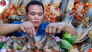 ซาชิมิกุ้งสด ราดพริกเผ็ดๆ รสเด็ดแซ่บๆ เนื้อนุ่มเด้งหวานฉ่ำสุดยอดคักอิหลี