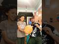 ماما والبلالين الجميلة جدا والولد المسكين ماما والبلالين الجميلة جدا والولد المسكين