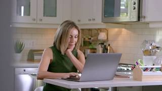 TELUS | TELUS SmartHome Security protects your deliveries from porch pirates: Simona’s story