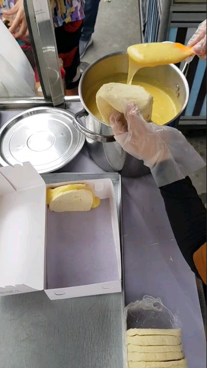 Fresh Bread Hot from the Oven #thevetpreneurvoice #indonesia #rotikaya #siantar #breadrecipe #bread
