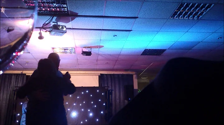 Ray Lowe sings The Legends of Swing 2 Nov 2103