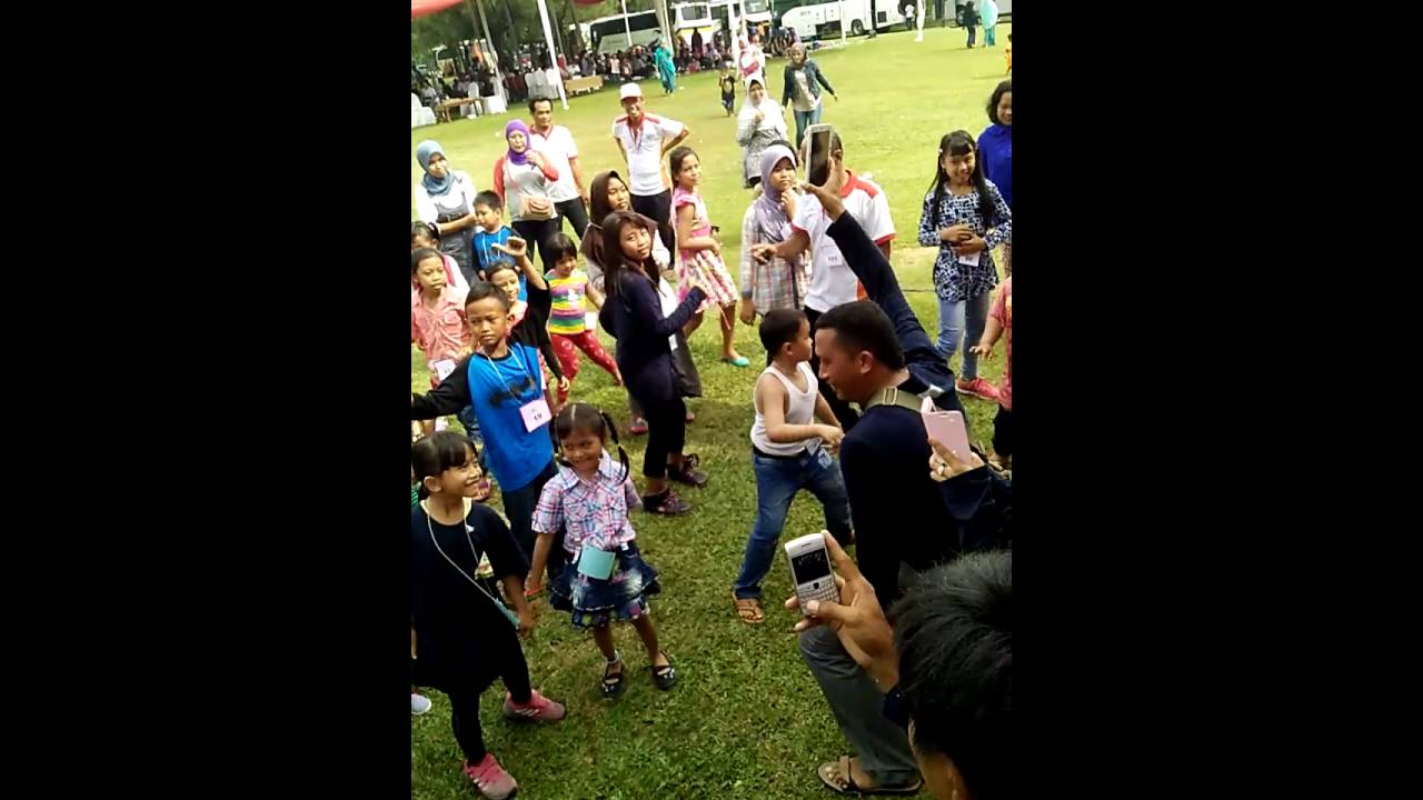 Gak goyang gak asik!! - YouTube