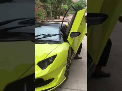 Lamborghini aventador svj replica