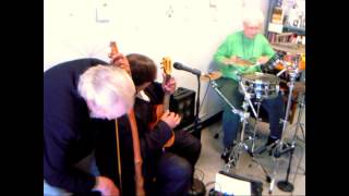 Goin Away Party (Ukulele)
The FoOP JAZZ TRIO play Goin Away Party. Goin Away Party was written around about 1973 by Cindy Walker for Bob Wills. The FoOP JAZZ TRIO features Steven Strauss on electric concert ukulele, Ed Johnson on wash-tub bass (gutbucket), and Cynthia Wilson on drums. This music was recorded on Saturday, May 18, 2013.
Videoed and sound engineered (such as it is) by Pip R. Lagenta. The video and audio are edited by Pip R. Lagenta. Additional digital art by Pip R. Lagenta.
The FoOP JAZZ TRIO, or Friends of Old Puppy, play at the Nabolom Bakery in Berkeley, every Saturday morning (starting at 10 a.m.).
Govern yourself accordingly
Recorded LIVE!
Berkeley, California Goin Away Party (Ukulele)