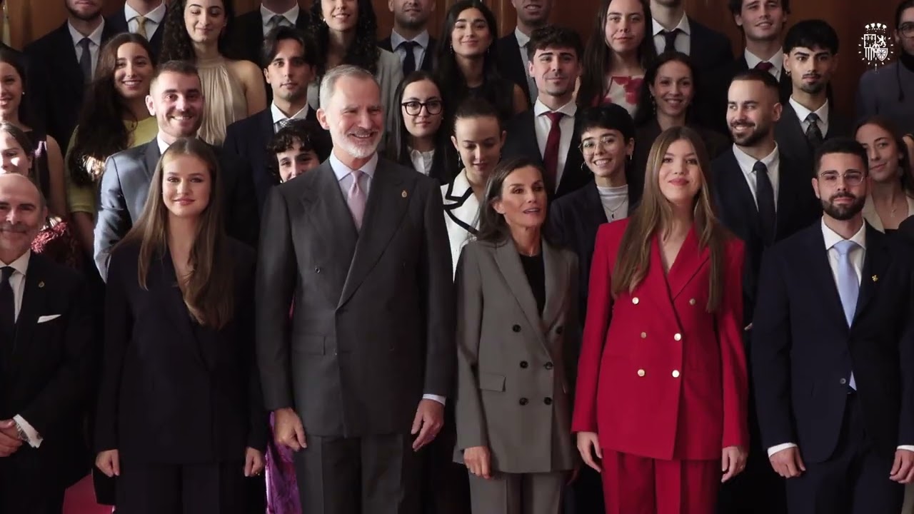 Audiencia a galardonados con los "Premios Fin de Grado 2024", de la Universidad de Oviedo