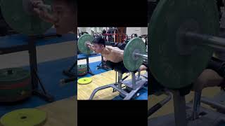 Chinese Weightlifter Daily Istant Training