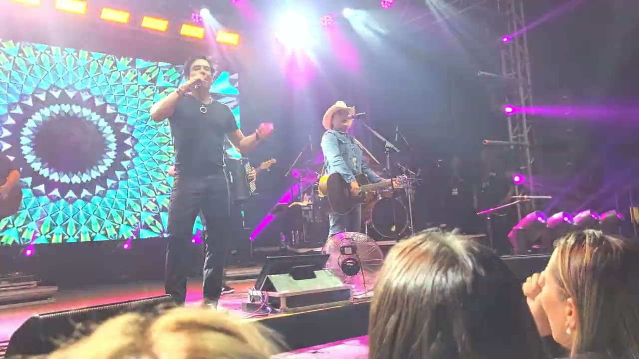 Ainda ontem chorei de saudade 