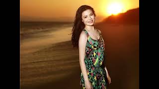 the beautiful miranda cosgrove