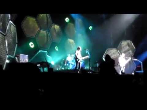 Muse - Time is Running Out (Outside Lands 2011)